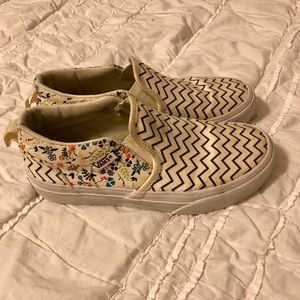 Girls Floral/Chevron Vans size 13